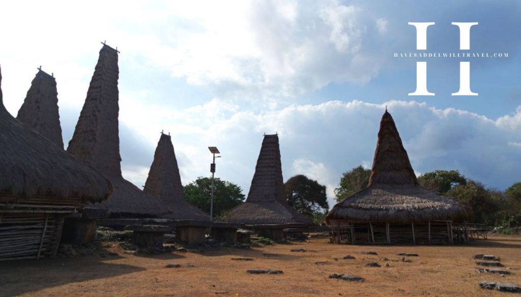 havesaddelwilltravel.com - Desa Adat Ratenggaro Pusaka Budaya di Kaki Bukit Sumba