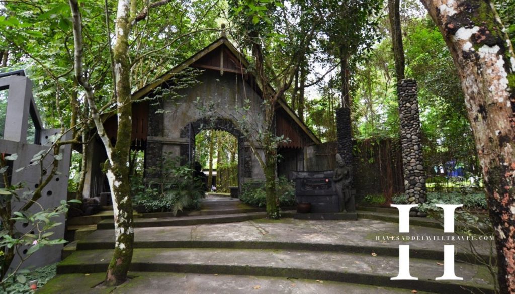 havesaddelwilltravel.com - Museum Ullen Sentalu Koleksi Warisan Budaya Kerajaan Mataram