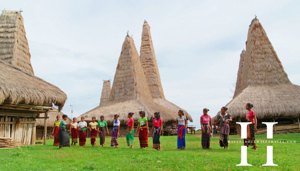 havesaddelwilltravel.com - Warisan Budaya dan Tradisi Marapu